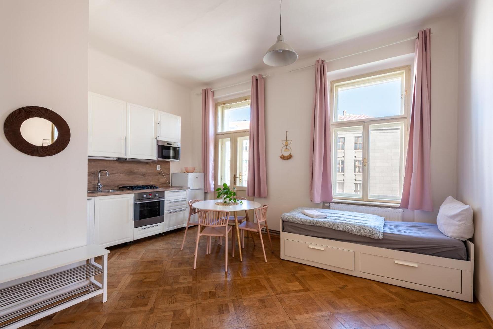 Residence Tesnov Apartment Прага Экстерьер фото
